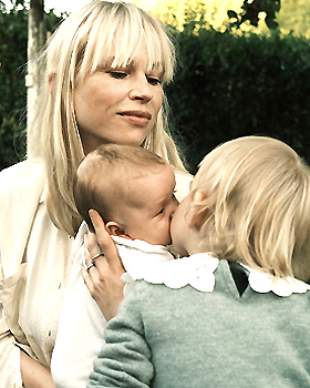 Ida D. & Nova & Elio